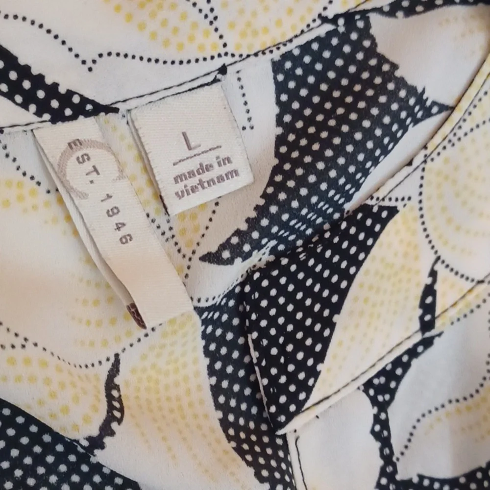 Cato Floral V-Neck Hi-low Blouse - Picture 7 of 9